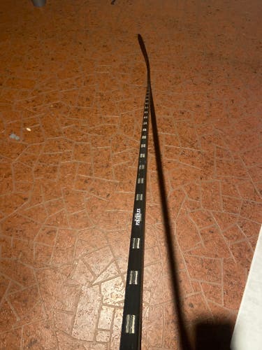 Senior CCM JetSpeed FT8 Pro Blackout Style Right Handed Hockey Stick P29 70 Flex (Used)