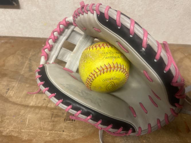 2025 All Star CMW1011 RH Catcher's Softball Glove 34" (New)