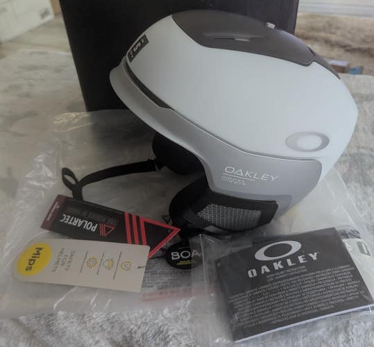Oakley MOD5 Snow Helmet Sz Small Ski Snowboard MIPS BOA Silver/White/Poseidon