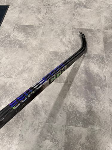 3 PACK - CCM Ribcor Trigger 10 Pro RH/P28/75 (Used)