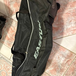 Easton (New) roller bag