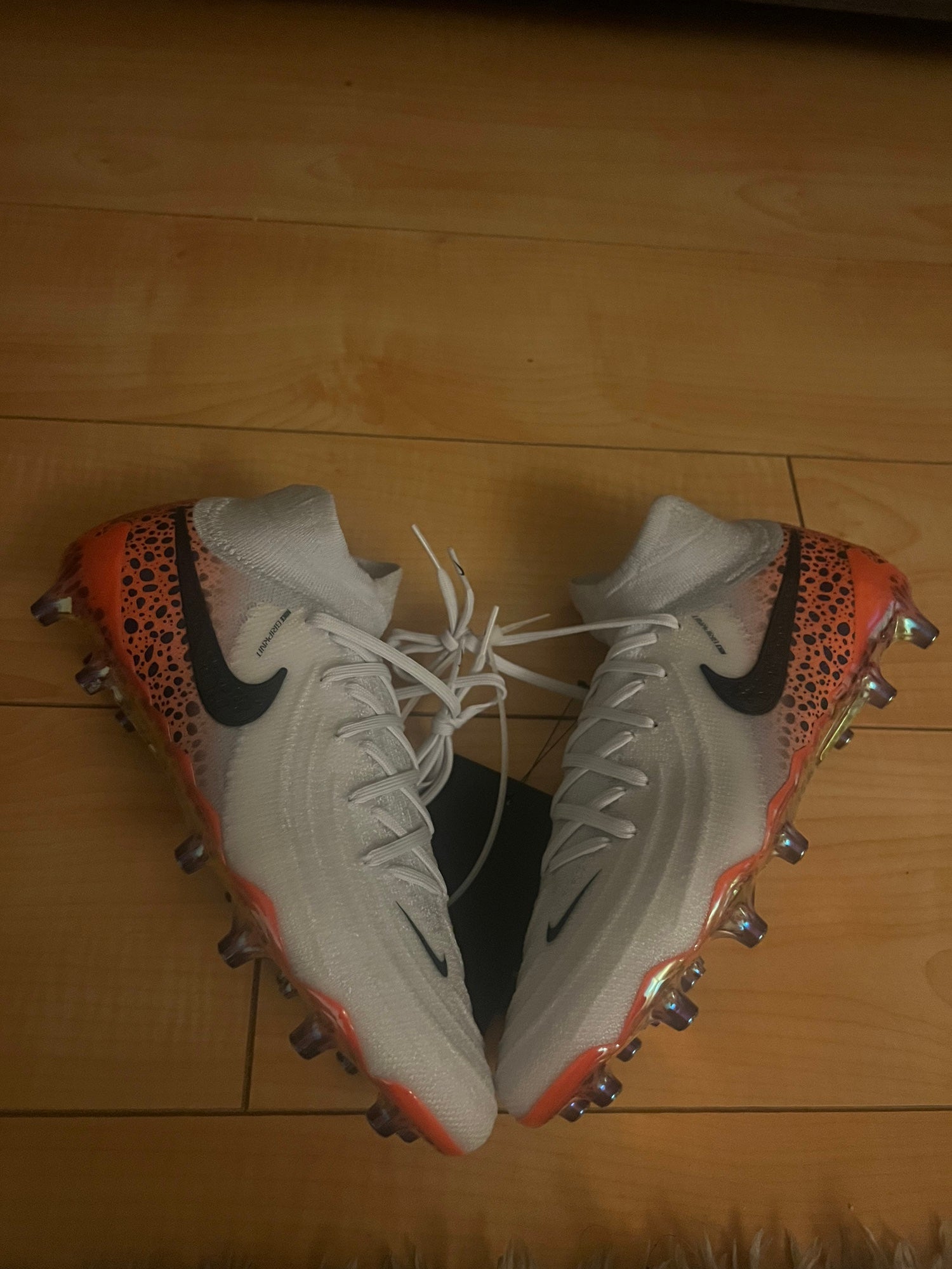 NEW Nike Phantom Luna II Elite AG-PRO Soccer Cleats HF4844-900 Size 8 Nike Phantom Luna II 2 Elite AG-Pro Olympic P Mens Sz 13  main image 4