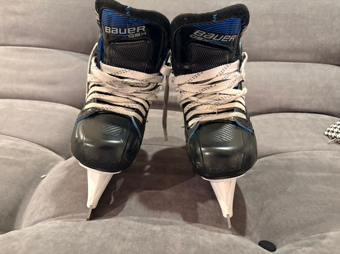 2024 Bauer GSX Hockey Goalie Skates Regular Width Size 4 (Used)