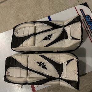 28" Mission Goalie Leg Pads (Used)