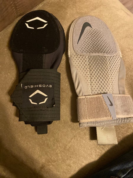 Gray Senior Sliding Mitt (Used)