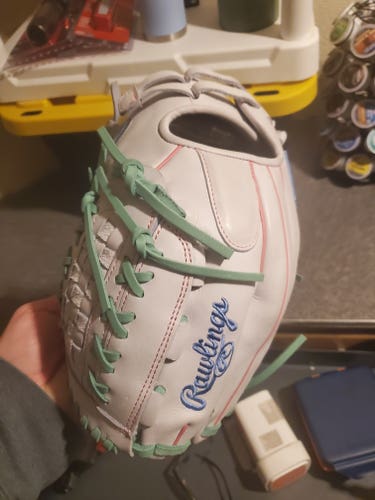 2018 Rawlings RH Heart of The Hide Softball Glove 12.5" (New)