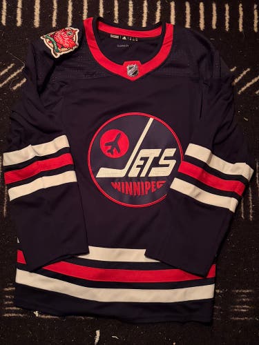 Winnipeg Jets Alternate Adidas XL Jersey