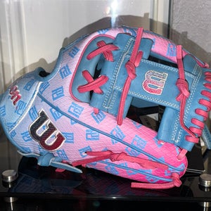 2025 Wilson A2000 Pottstown 1786 RH Infield Baseball Glove 11.5" (New).