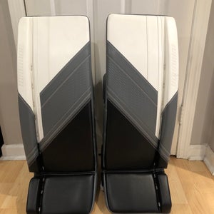 30"+1 Intermediate Warrior Ritual G6 E+ Goalie Leg Pads (New)
