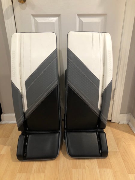 32" Intermediate Warrior Ritual G6 E+ Goalie Leg Pads (New)