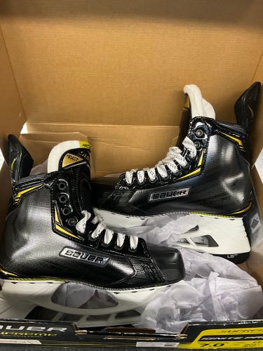Bauer Supreme Ignite Pro+ Hockey Skates Extra Wide Width 7 (New)