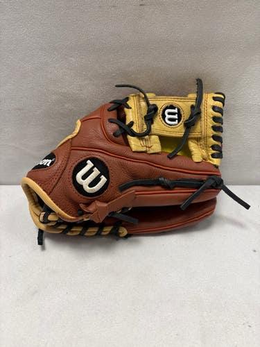 Used Wilson A550 BB/SB Glove RH Throw Brown 11" 11490-S000262647