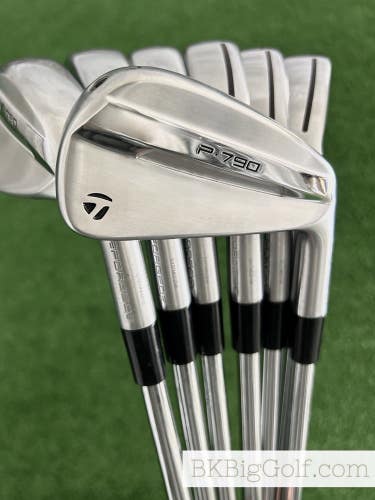Taylormade P790 25 Forged Iron Set 4-P / KBS Tour Lite Stiff