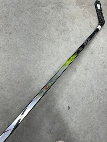 77 Flex SR P88 Senior Bauer Vapor Hyperlite 2 Left Hand Hockey Stick (New)
