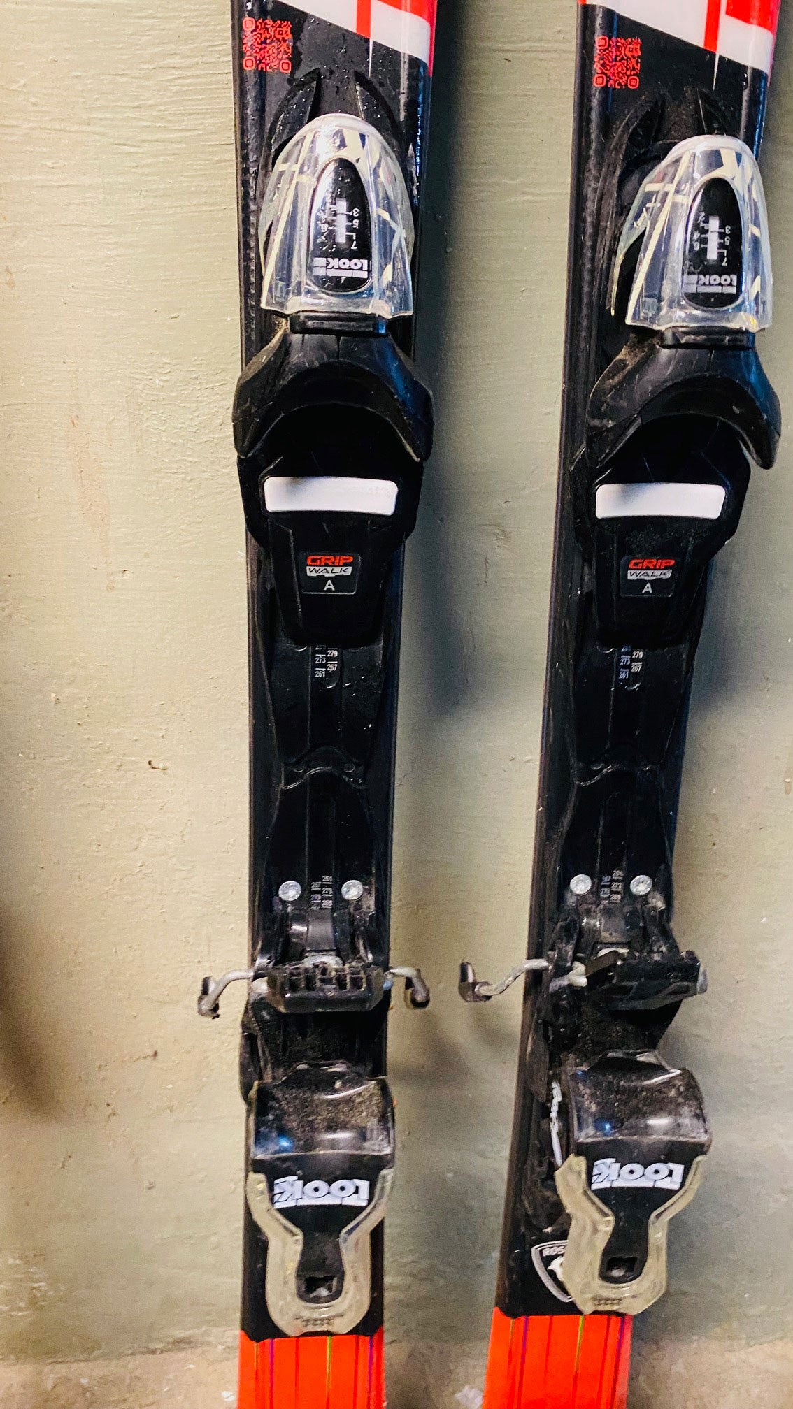 2023 Rossignol 130 cm Hero Jr Multi Event Skis With Bindings