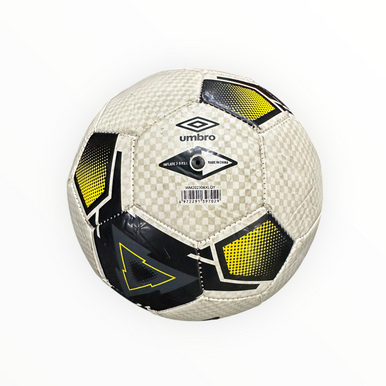 Used Umbro PIVOT All Size Soccer Ball White 4 11375-S000374197