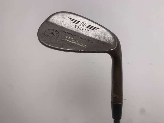 Titleist Vokey Oil Can Wedge 54* 10 Bounce True Temper Dynamic Gold Wedge RH