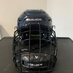 Bauer Hyperlite 2 Helmet (Used) SIZE S/M