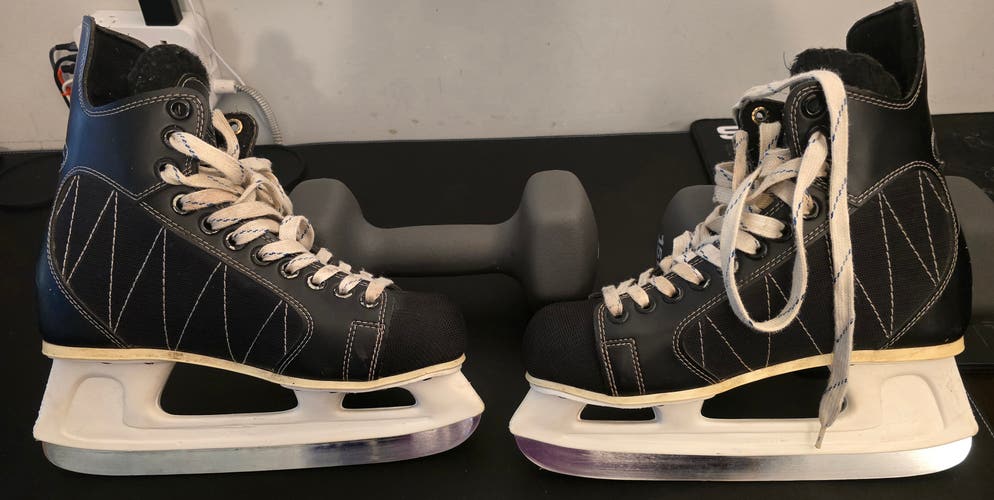 CCM Powerline Hockey Skates 8 (Used)