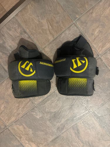 Warrior Goalie Knee Guards - INT