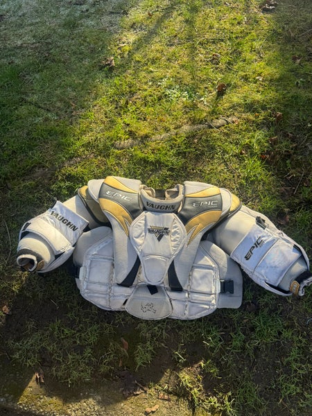 Vaughn Epic 8000 Goalie Chest Protector