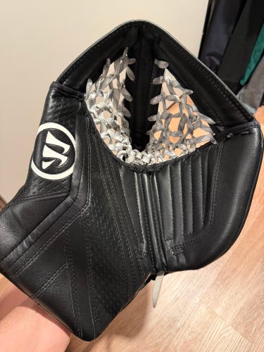 Warrior Ritual G6 pro + glove (lightly Used)