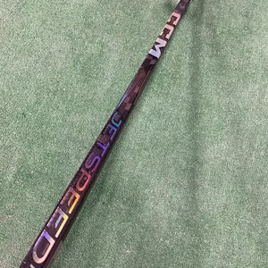 Senior CCM JetSpeed FT7 Pro Hockey Stick Right Handed P28 75 Flex (Used)