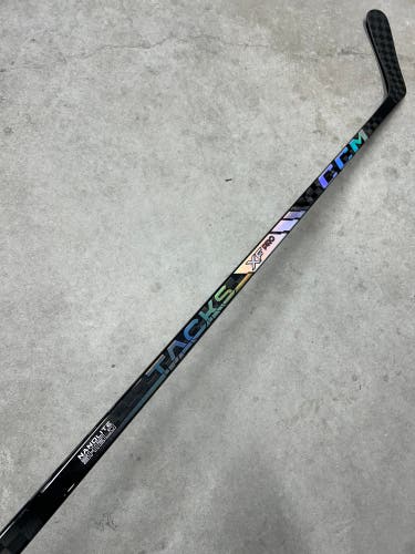 100 Flex P29 Senior CCM Tacks XF Pro Left Hand Hockey Stick Pro Stock NHL (New)