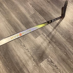 Senior Bauer Vapor Hyperlite 2 Hockey Stick | LH P28