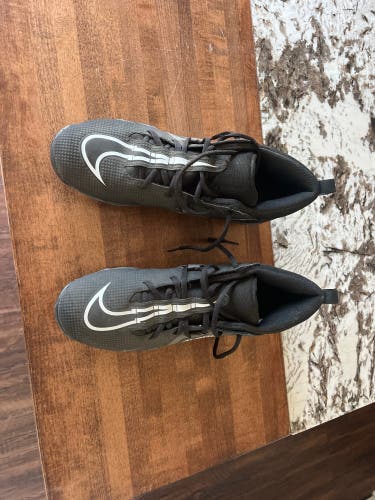 Black Men's Size M 10.0 (W 11.0) Adult Nike FastFlex Low Top Molded Cleats (New)