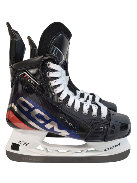 Tom Brady "GOAT 12" NE Patriots CCM JetSpeed FT6 Pro Custom Special Production Hockey Skates Size 8