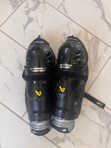 Intermediate Bauer Supreme M3 13" Shin Pads (New)