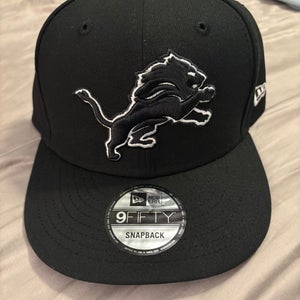 Black Adult Unisex One Size Fits All New Era Hat (New)