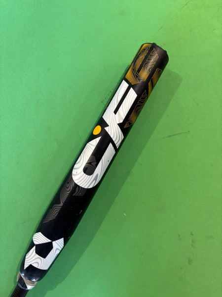2022 DeMarini CF Composite Bat (-10) 23 oz 33"