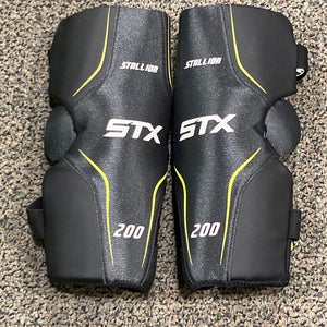 Used Youth Medium STX Stallion 200 Arm Pads