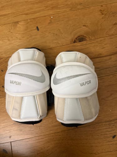 Medium Adult Nike Vapor 2.0 Arm Pads