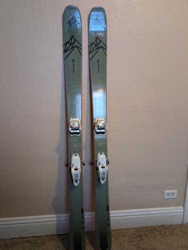 Unisex 2021 All Mountain 181 cm Salomon QST 106 Skis With Bindings Max Din 13 (Used)