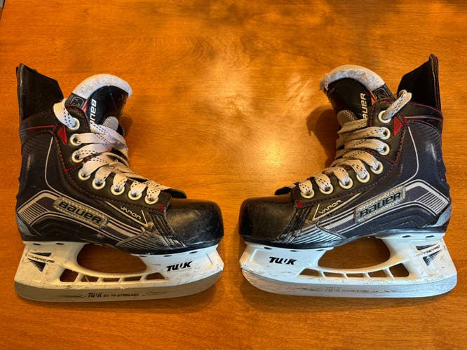 2015 Bauer Vapor X500 Hockey Skates Regular Width 12 (Used)