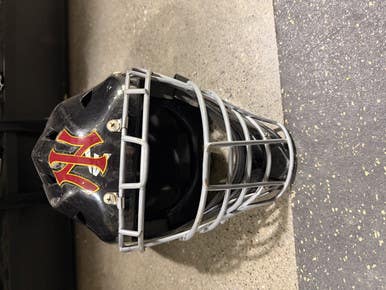 Used Easton BLACK 6 1/8 - 7 Catchers Helmet w/Mask Black SM 11605-S000211510