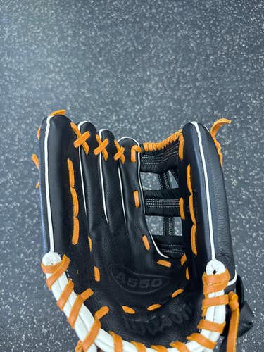 Used Wilson A550 BB/SB Glove LH Throw Black 12" 11849-S000036576