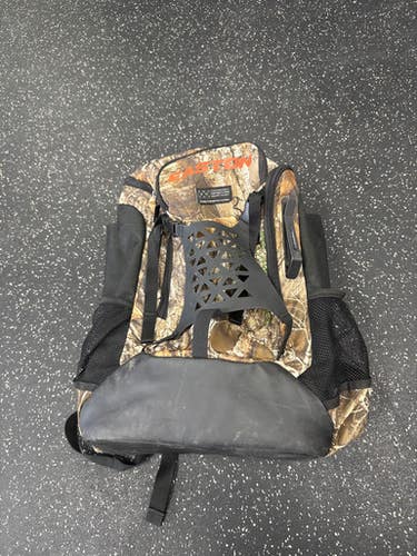 Used Easton WALK OFF ELITE BB/SB Player Backpack Camouflage 11849-S000036577