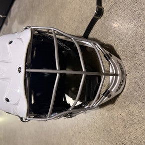 Used Cascade CPV R Lacrosse Helmet White M/L 11605-S000212363