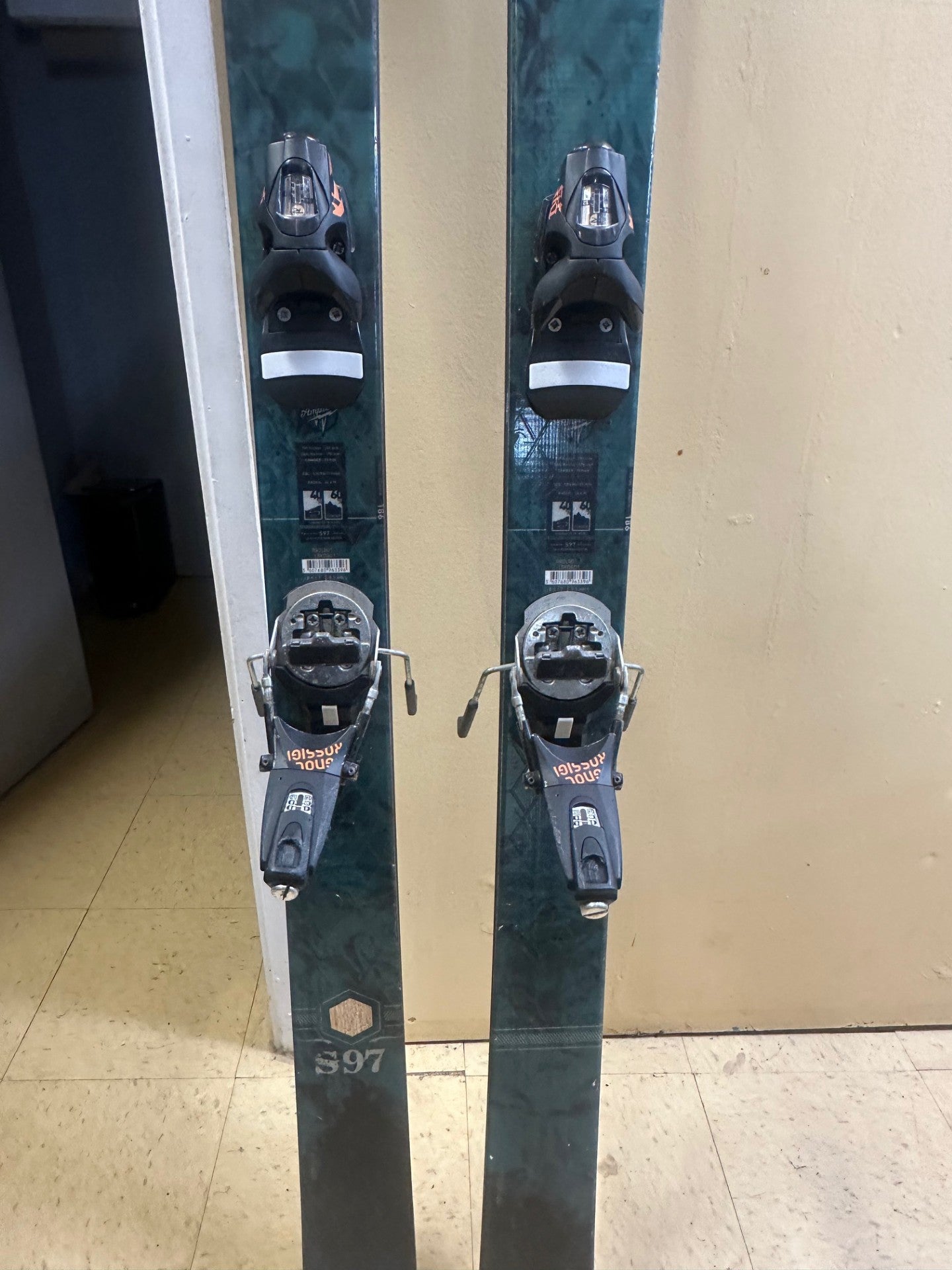 Used Rossignol 186cm Radical World Cup GS Race Skis With Rossignol