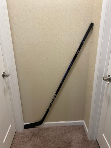 Senior CCM Ribcor Trigger 9 Pro Right Handed Hockey Stick P90TM 70 Flex (New)