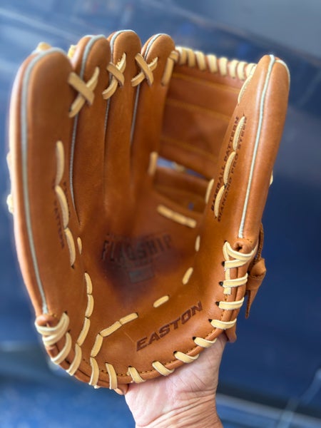 Easton Flagship LH Baseball Glove 12" (Used)