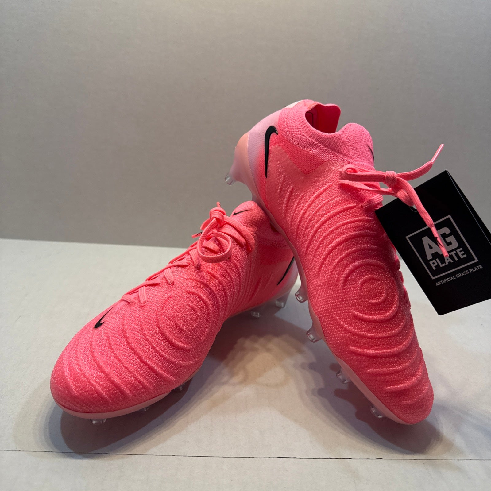 Nike Phantom GX 2 Elite AG Pro Soccer Cleat FQ8927-600 Men  display picture 1