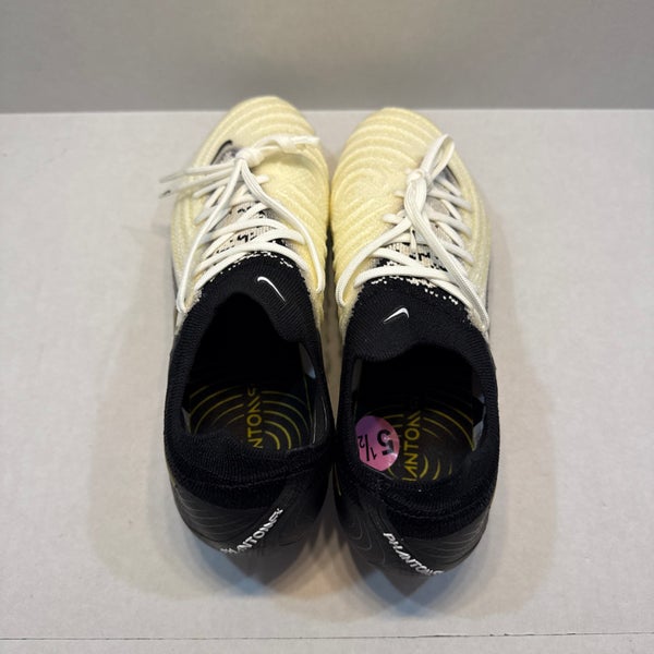 Nike Phantom GX Elite FQ8926-100 “Gold Coin” Size 5.5  display picture 1