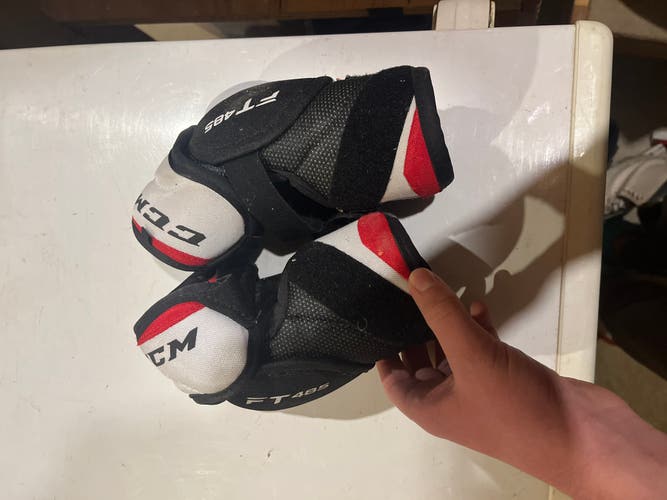 Junior Small CCM JetSpeed FT485 Elbow Pads (Used)