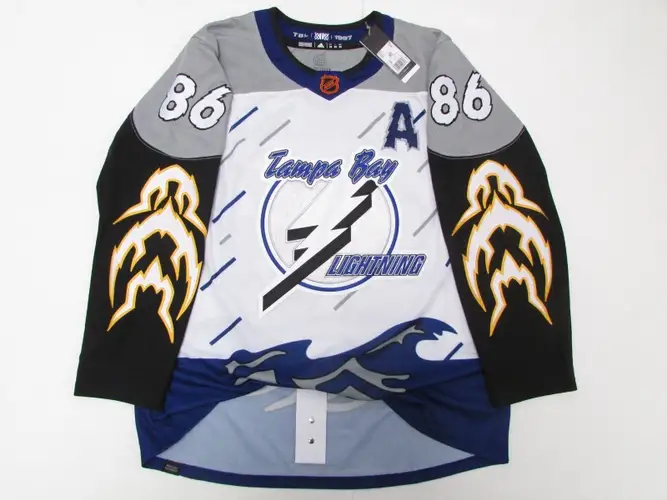 Kucherov Tampa Bay Lightning Adidas Reverse Retro 2.0 Authentic Hockey Jersey – 50