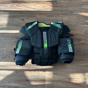 Large 2024 Warrior RX4 Goalie Chest Protector (Used)